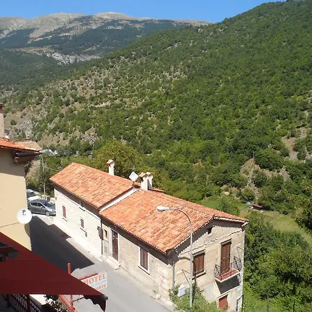 Hotell Grotta Dei Colombi Scanno